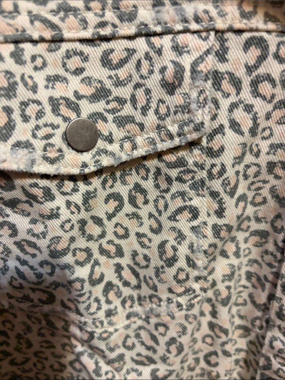 Zara Cream and Gray Leopard Print Denim Shirt Jacket - Picture 6 of 6